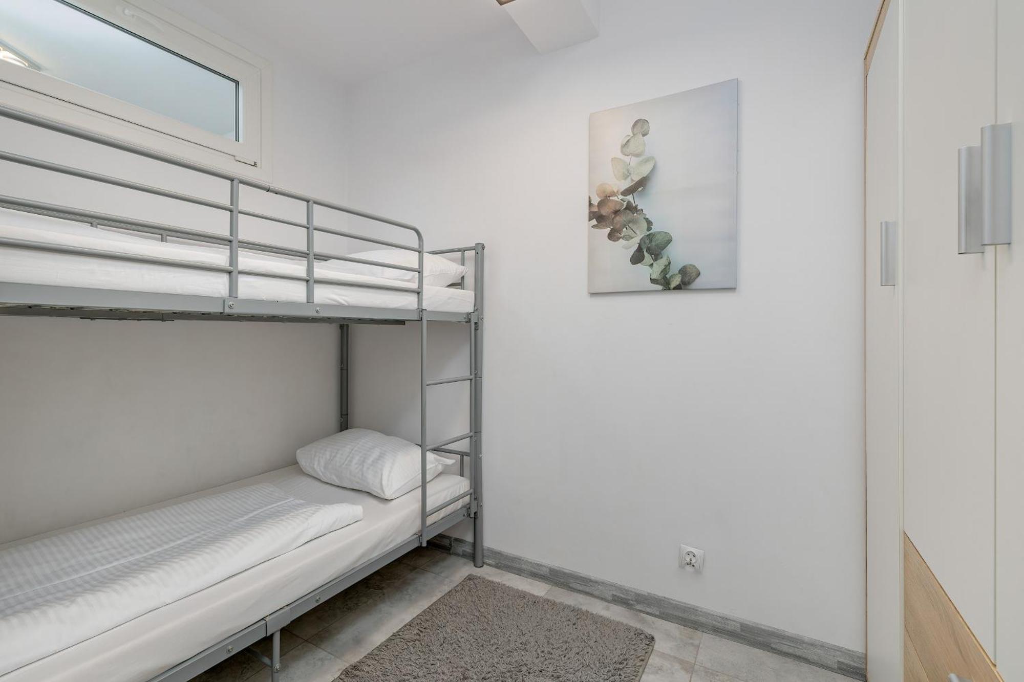 Family Apartments Herberta With Terrace And Parking By Rent Like Home Swinoujscie Exterior foto