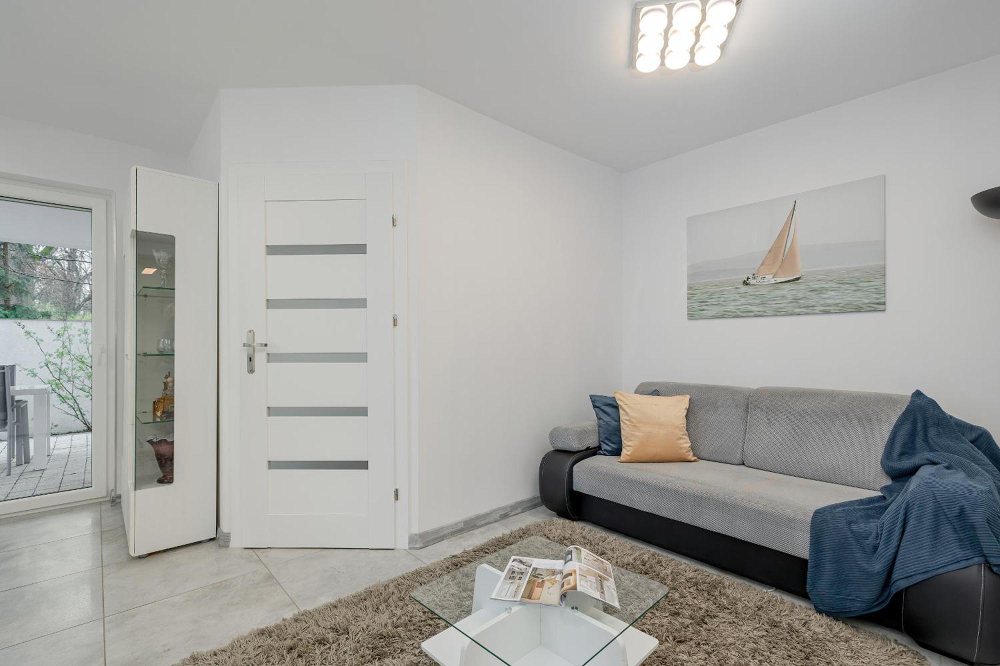 Family Apartments Herberta With Terrace And Parking By Rent Like Home Swinoujscie Exterior foto